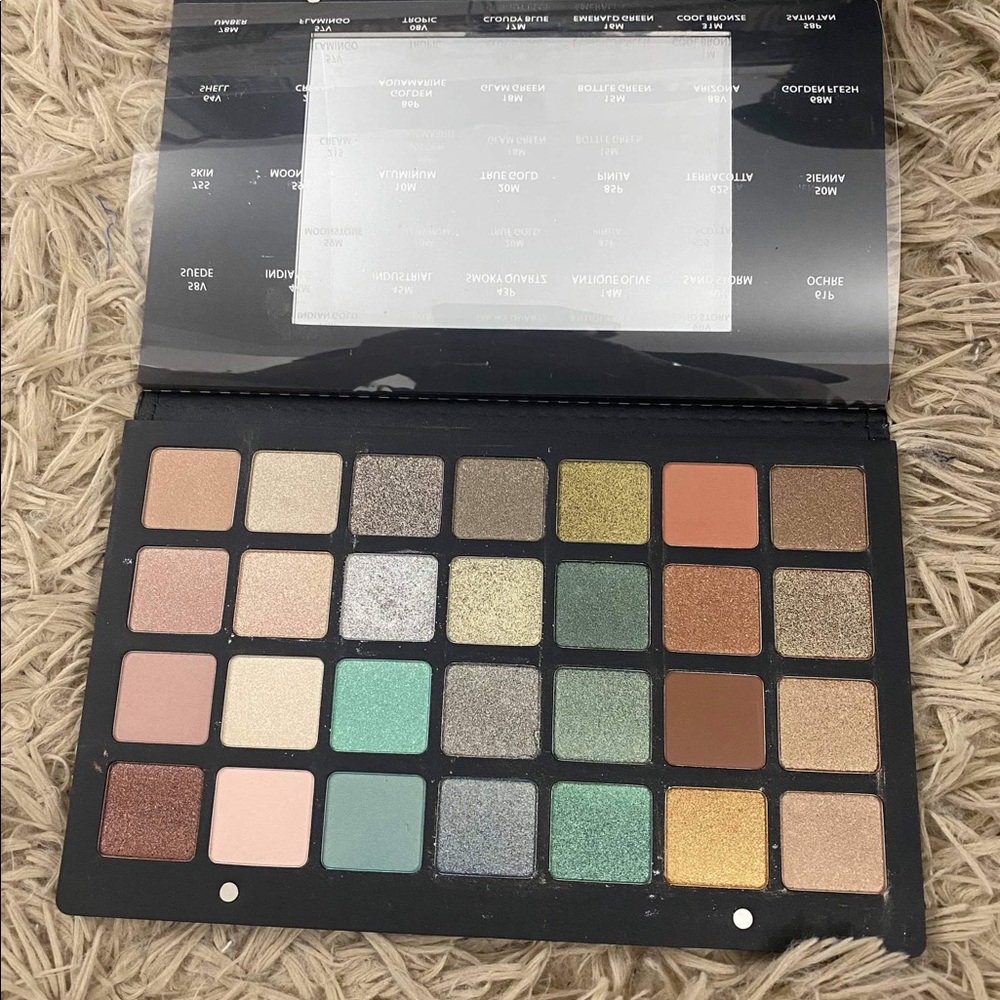 Natasha Denona 28 green brown palette
